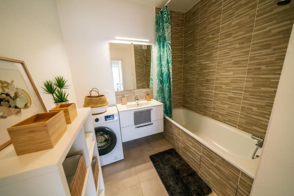 T3 Brooklyn - Luminous - - Wifi - Parking * Nanterre