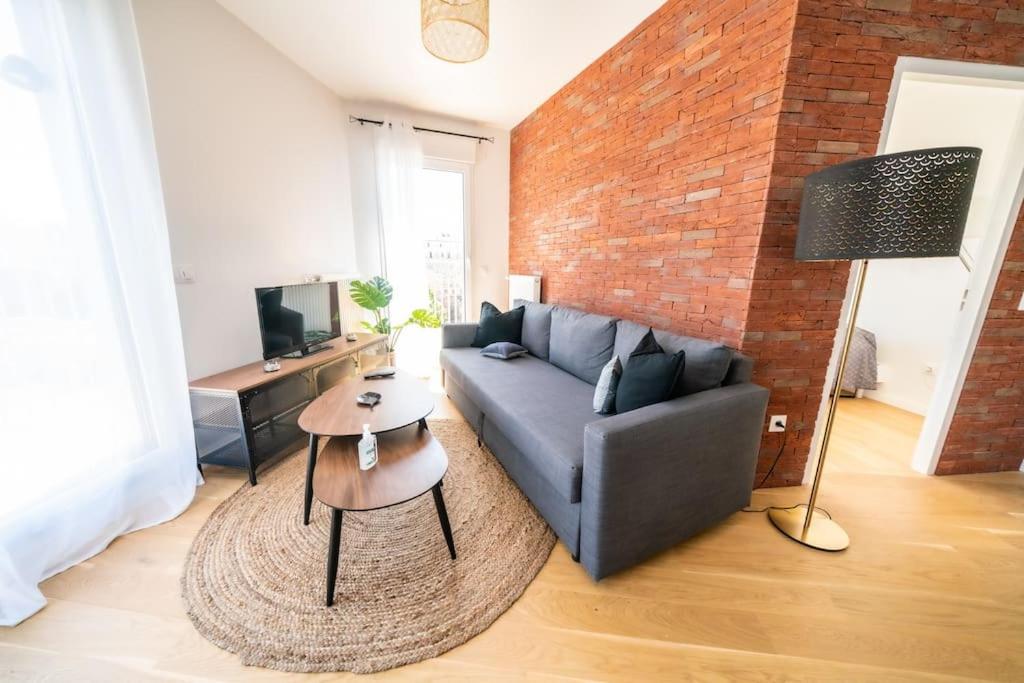 T3 Brooklyn - Luminous - - Wifi - Parking * Nanterre